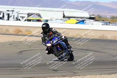 media/Jan-08-2022-SoCal Trackdays (Sat) [[1ec2777125]]/Turn 14 Outside (1050am)/